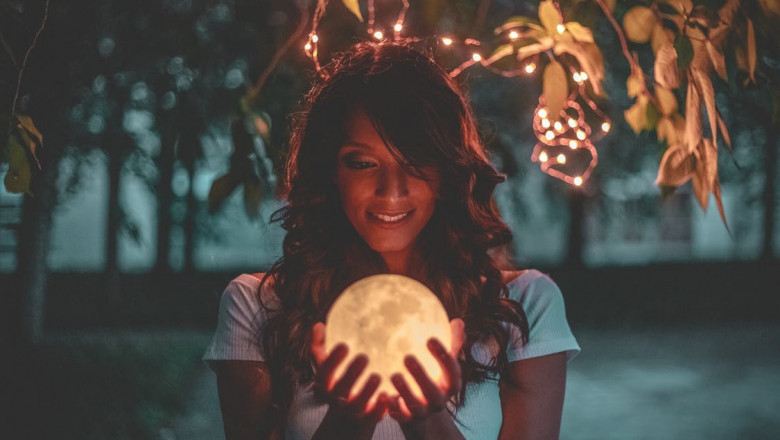 Relación entre el calendario lunar, el embarazo y sus fases. ¿Qué hay de cierto?